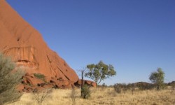 Base walk of Uuru, Alice Springs