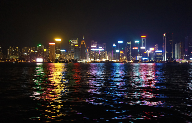 Aqua Luna Hong Kong Victoria Harbour Skyline