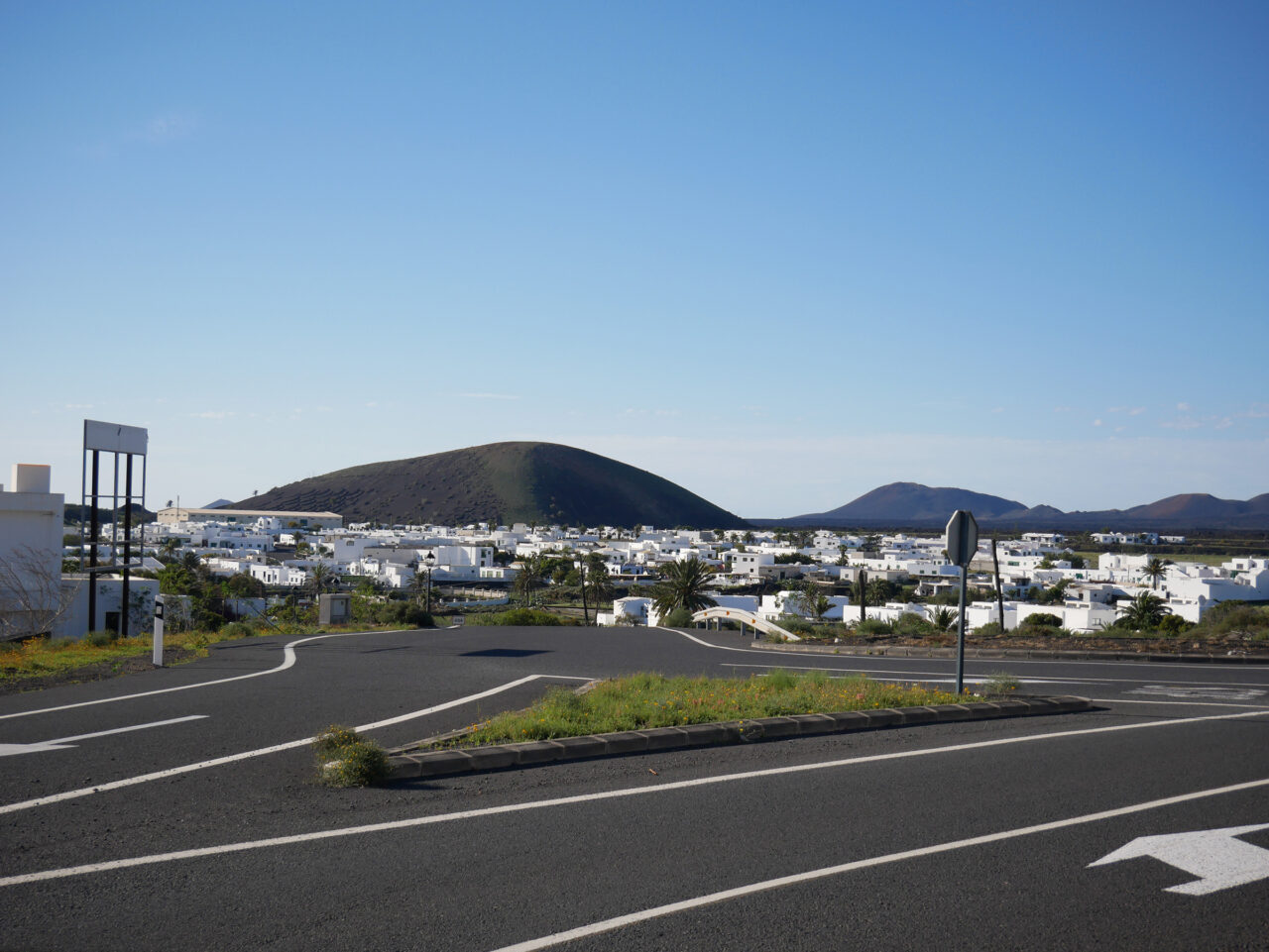 driving in Lanzarote