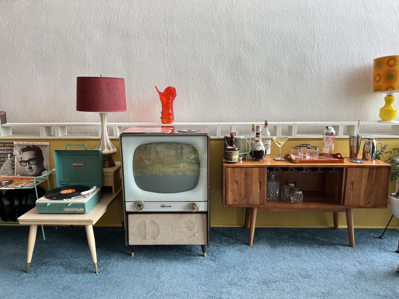 1960s home and TV at the TWA Hotel