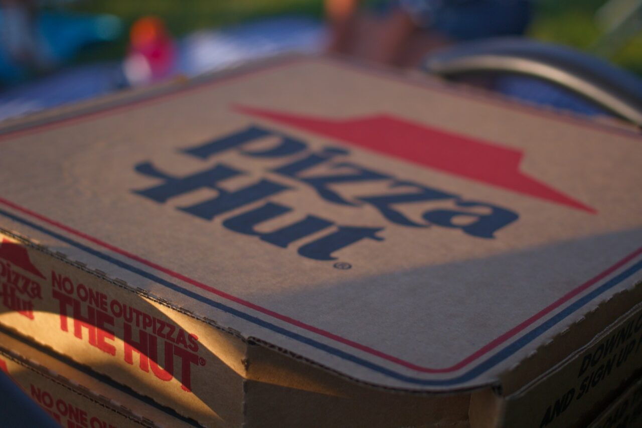 Pizza Hut pizza box