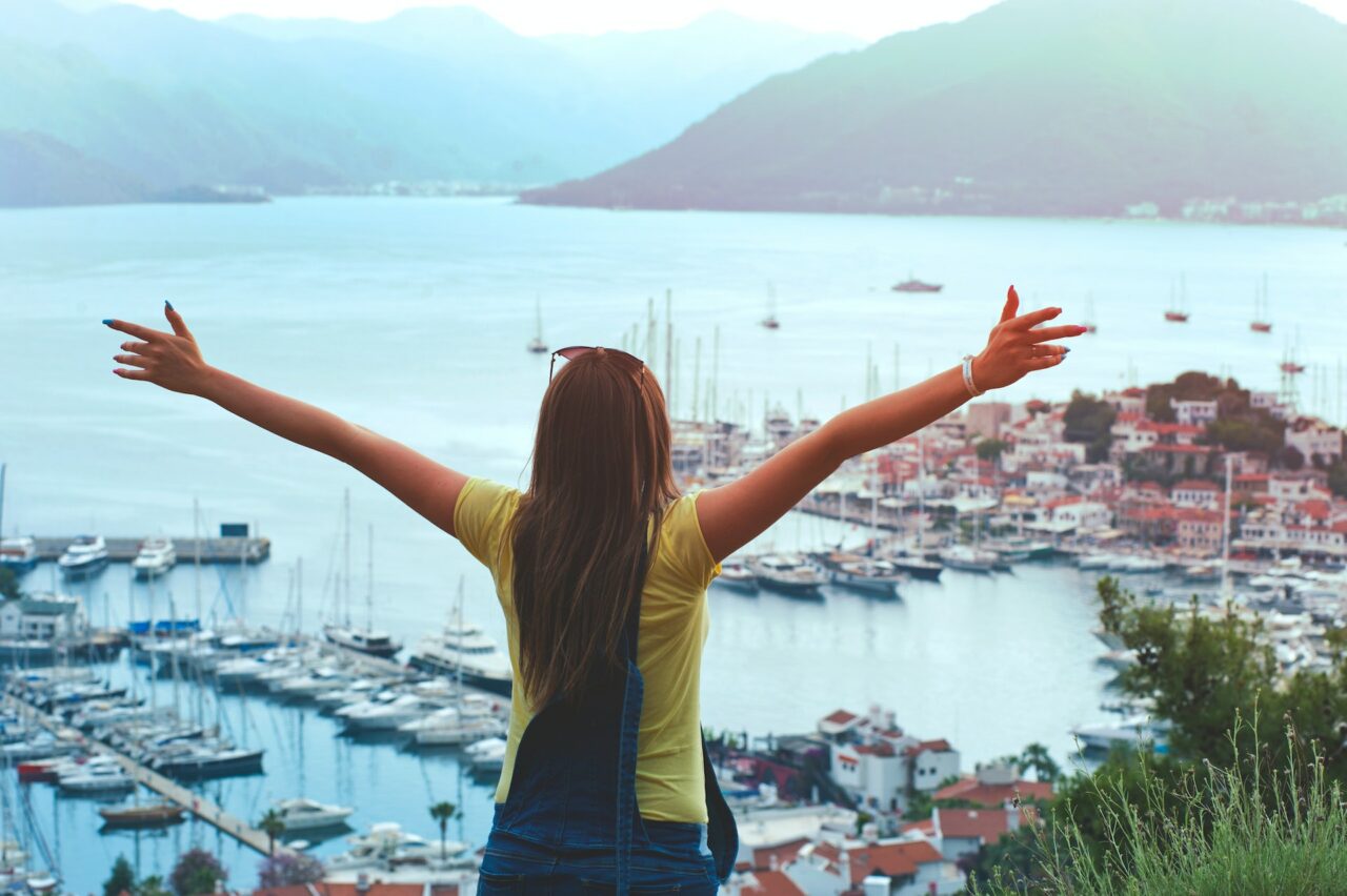 Traveling girl