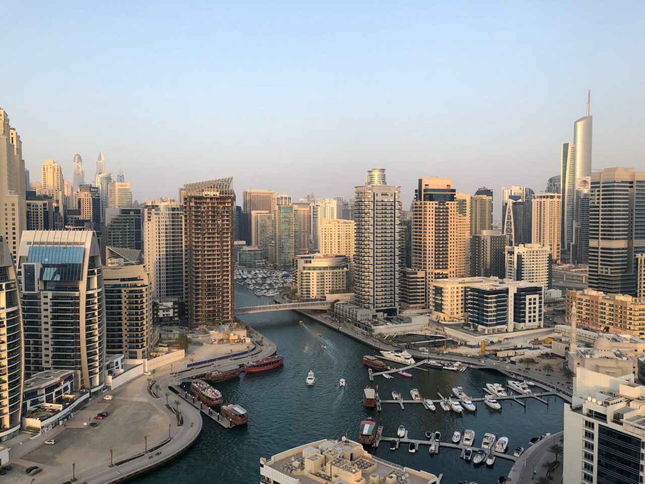 Dubai marina promenade