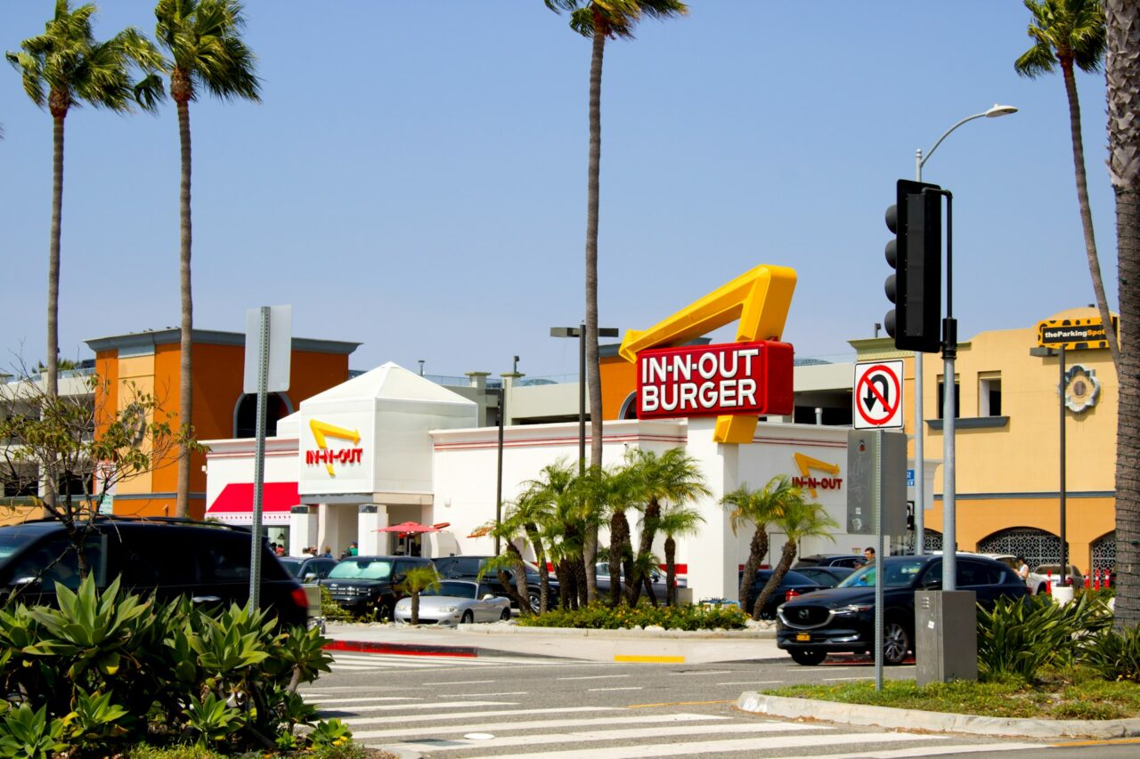 Exterior or In-N-Out burger restaurant in Los Angeles