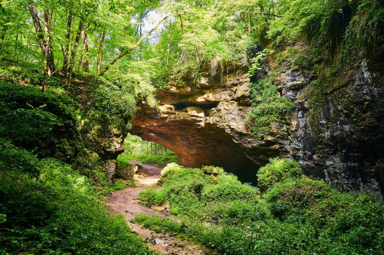 Maquoteka Caves State Park
