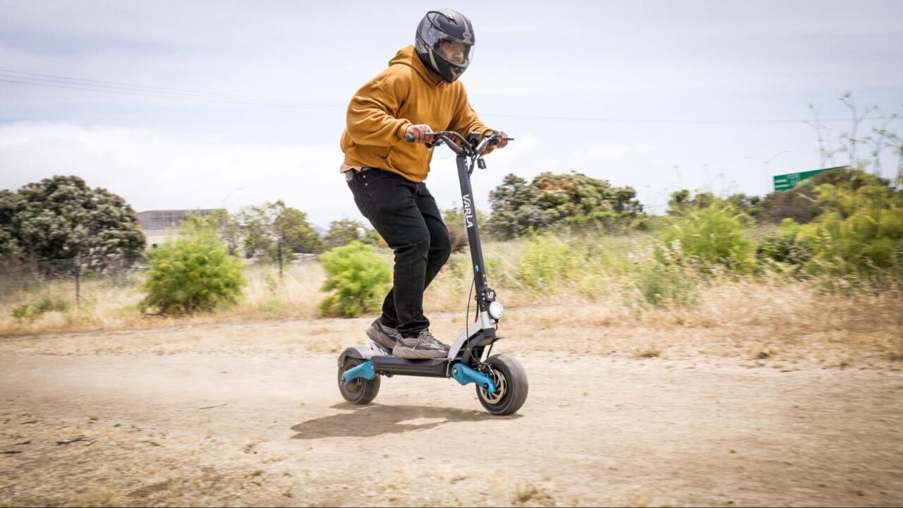 Man riding the Vara Eagle V2.0
