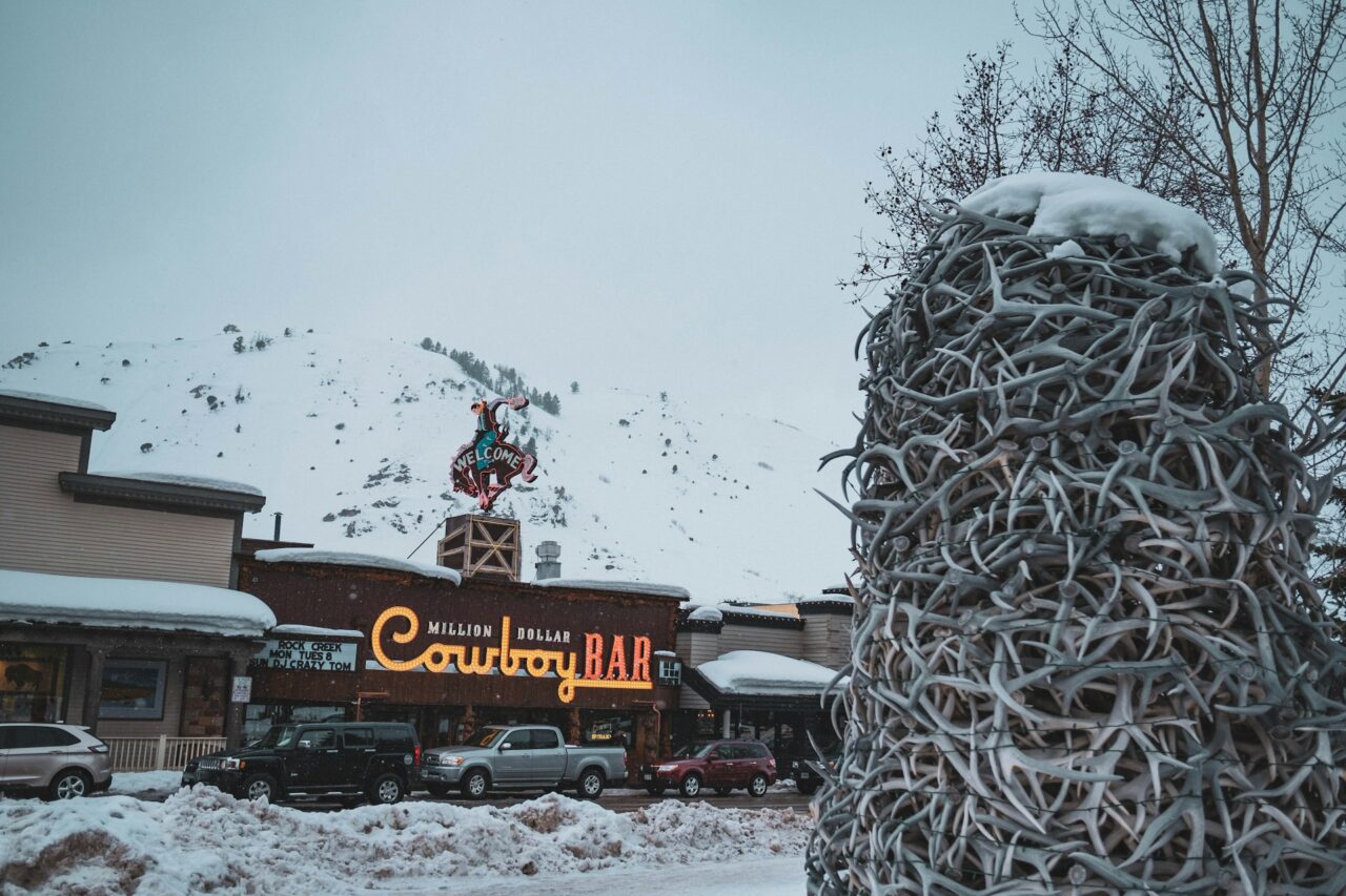 Snow at Million Dollar Cowboy Bar