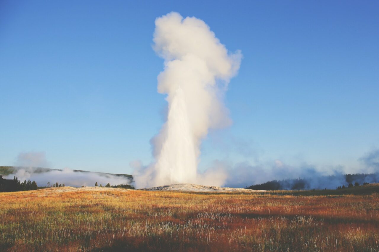 Old Faithful Geyser in Yellowstone National Park