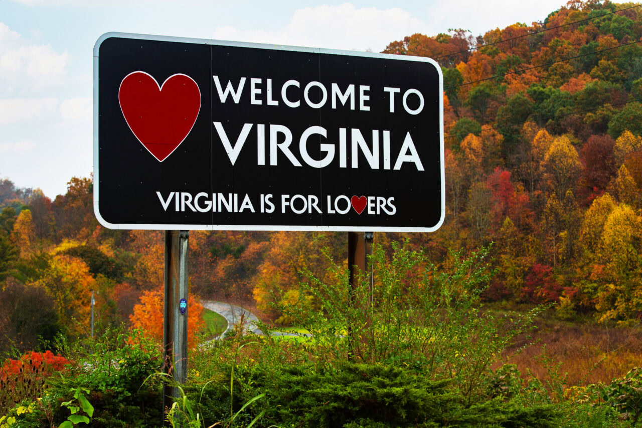 Welcome to Virginia - Virginia is For Lovers road sign