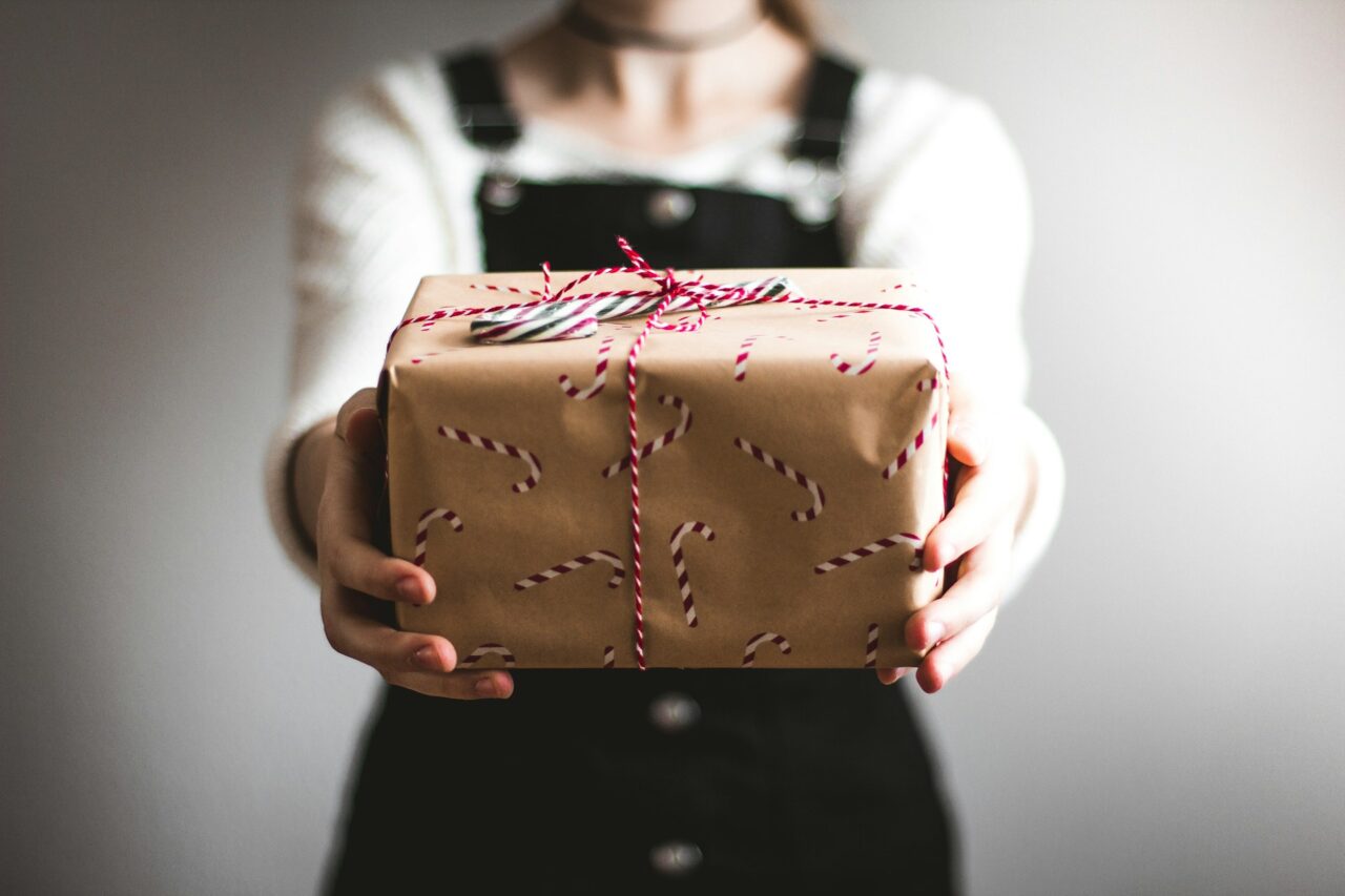 Person holding gift