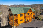 9 Mountain Cabins and Scenic Vacation Rentals Made for a Cozy Retreat ...