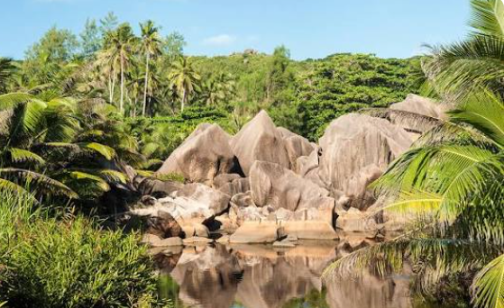 Granite boulders on the Seychelles